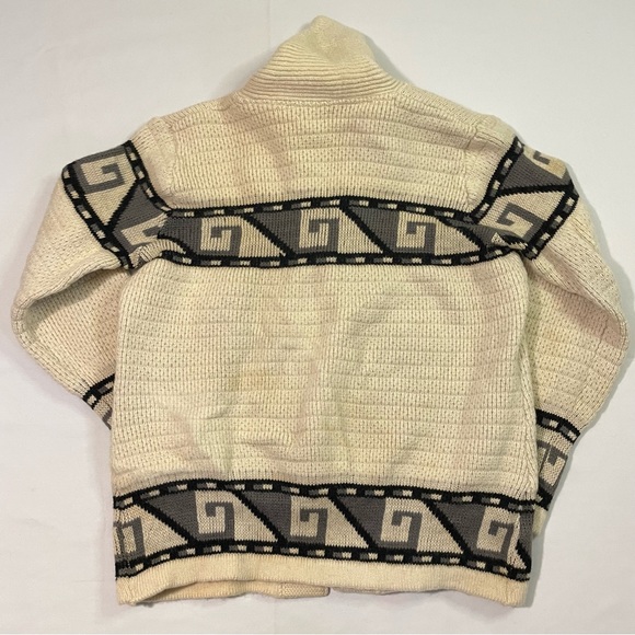 Vintage Tundra Pure Virgin Wool Toggle Sweater Size Large - Picture 6 of 11